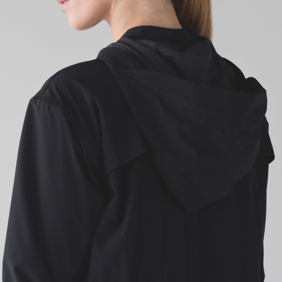 Lululemon &Go Swing Trench - Picture 4 of 7